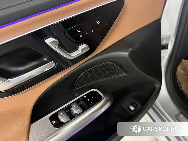 Mercedes-Benz E-Class W214 2025 Серебряный из Кореи, фото 2