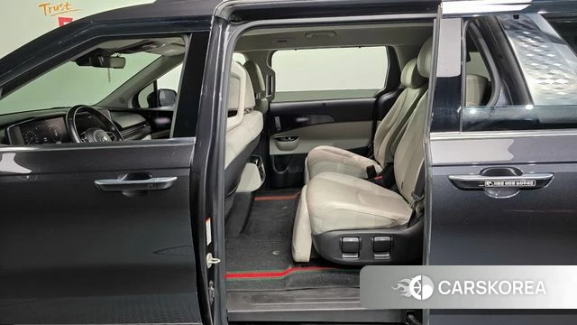 Kia Carnival 4th generation 2020 Серый из Кореи, фото 2