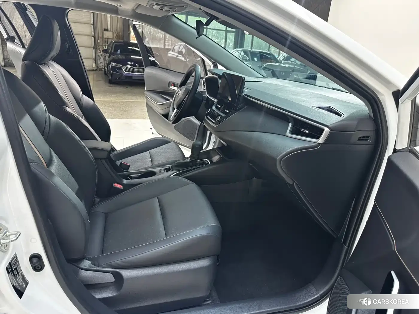 Toyota Lei Ling 2023 Белый из Китая, фото 2