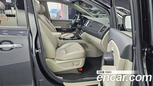 Kia The New Carnival 2018 Серый из Кореи, фото 2