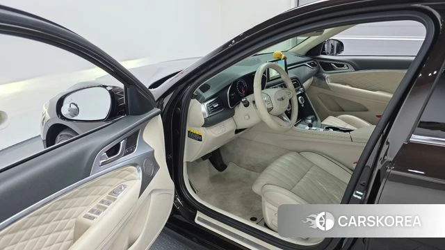 Genesis G70 2018 Коричневый из Кореи, фото 2