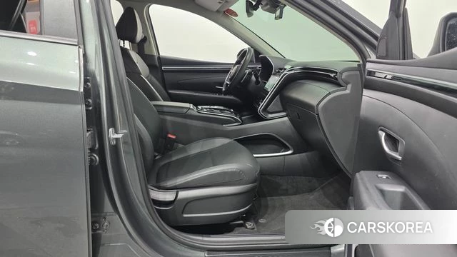 Hyundai Tucson (NX4) 2022 Серый из Кореи, фото 2