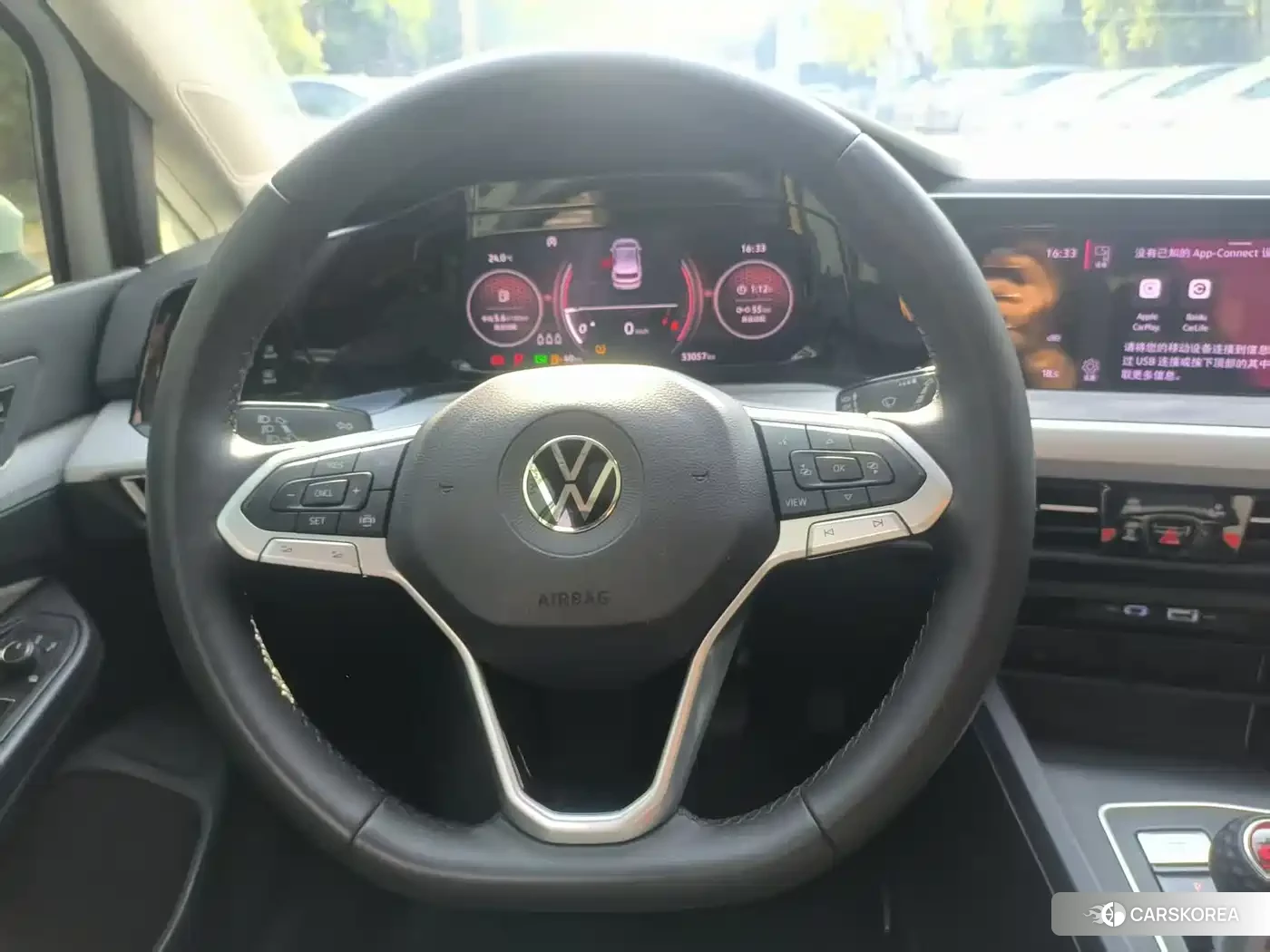 Volkswagen Golf 2022 Белый из Китая, фото 2