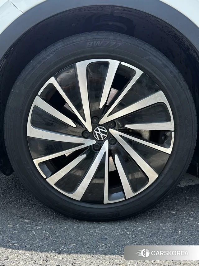 Volkswagen ID.4 X 2022 Белый из Китая, фото 2