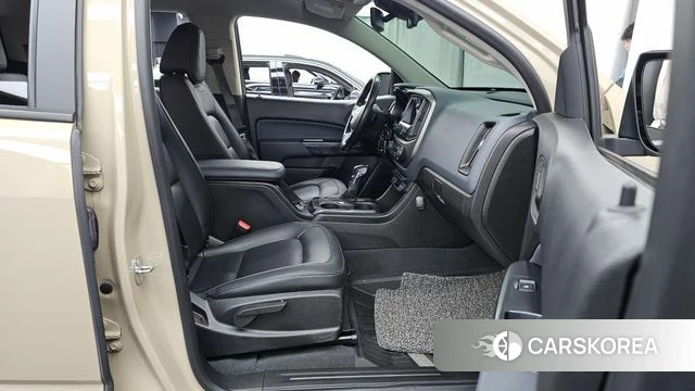 Chevrolet (GM Daewoo) Real New Colorado 2022 Жемчужный цвет из Кореи, фото 2