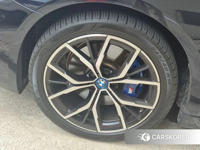 BMW 5 Series (G30) 2022 Синий из Кореи, фото 2