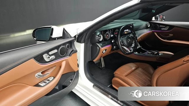 Mercedes-Benz E-Class W213 2018 Белый из Кореи, фото 2