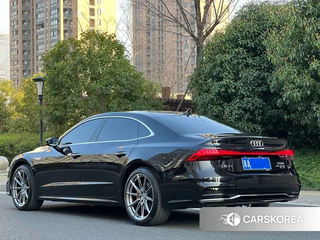Audi A7L 2024 Черный из Китая, фото 2