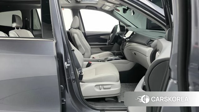 Honda Pilot 3rd generation 2022 Серый из Кореи, фото 2