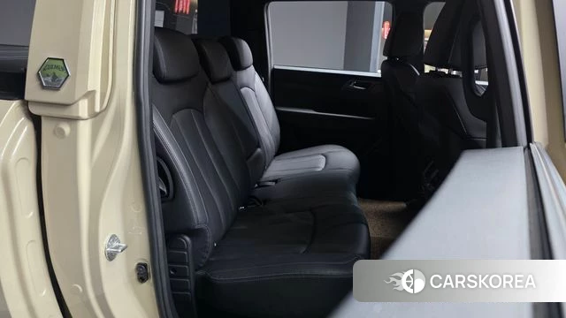 Ssangyong The New Rexton Sports Cannes 2023 Жемчужный цвет из Кореи, фото 2