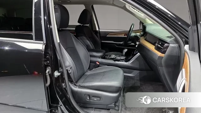 Kia Mohave Master 2021 Черный из Кореи, фото 2