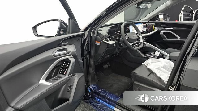 Audi Q5 (80A) 2025 Черный из Кореи, фото 2