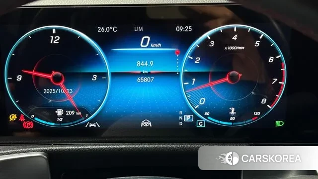 Mercedes-Benz GLB-Class X247 2023 Черный из Кореи, фото 2