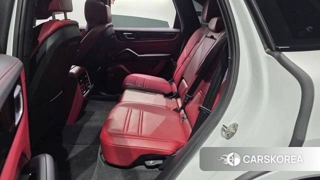 Porsche Cayenne (PO536) 2022 Белый из Кореи, фото 2