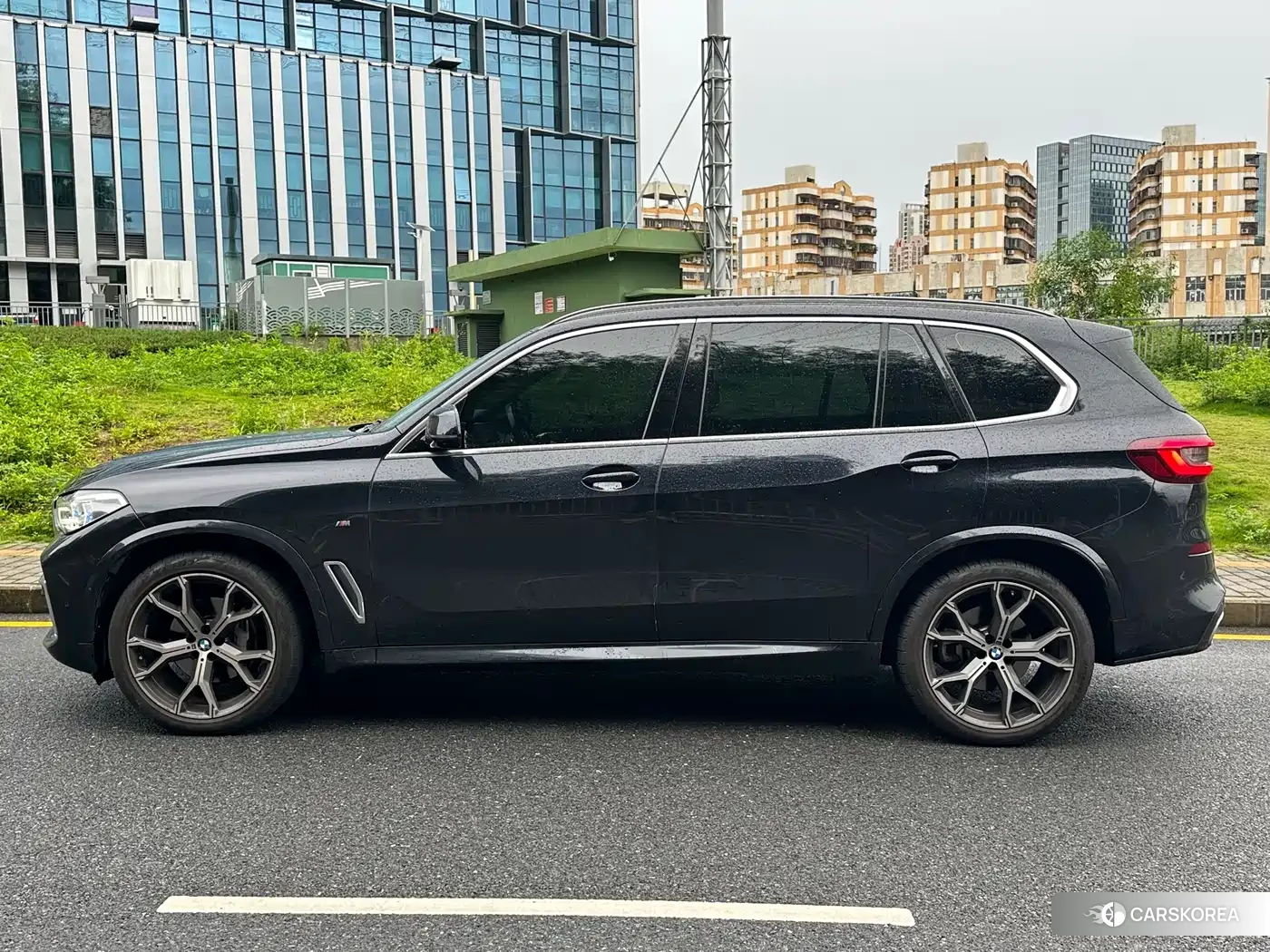 BMW X5 2023 Черный из Китая, фото 2