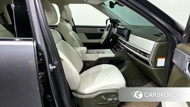 Hyundai Santa Fe (MX5) 2023 Серый из Кореи, фото 2