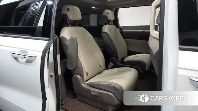 Kia The New Carnival 4th Generation 2024 Белый из Кореи, фото 2