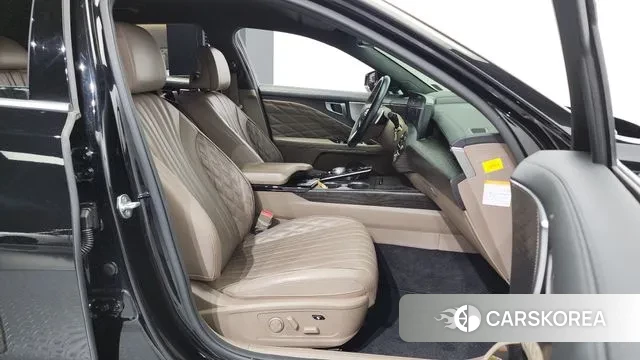 Kia K8 Hybrid 2022 Черный из Кореи, фото 2