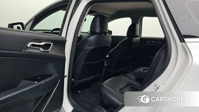 Kia Sportage 5th Generation 2022 Белый из Кореи, фото 2