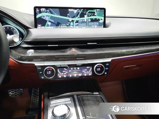 Genesis G80 (RG3) 2023 Жемчужный цвет из Кореи, фото 2