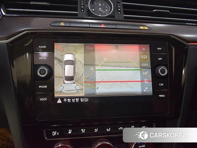 Volkswagen Passat GT (B8) 2018 Белый из Кореи, фото 2