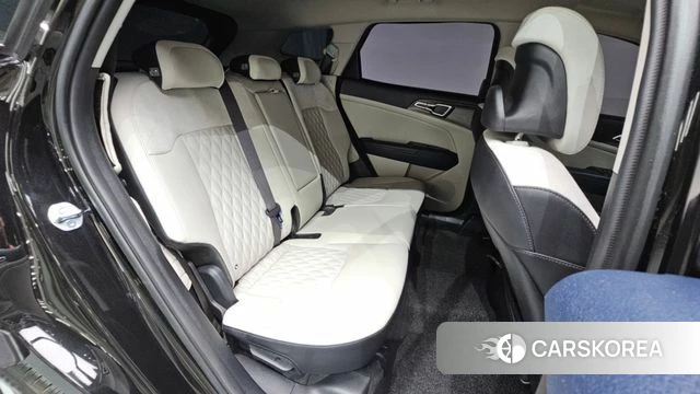 Kia Sportage 5th Generation 2023 Черный из Кореи, фото 2