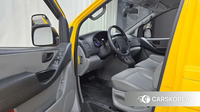 Hyundai The New Grand Starex 2018 Желтый из Кореи, фото 2