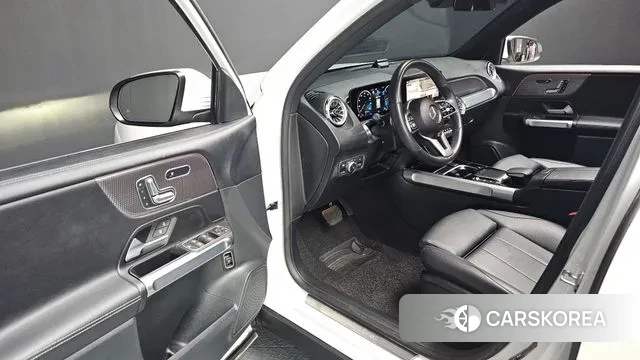 Mercedes-Benz GLB-Class X247 2022 Белый из Кореи, фото 2