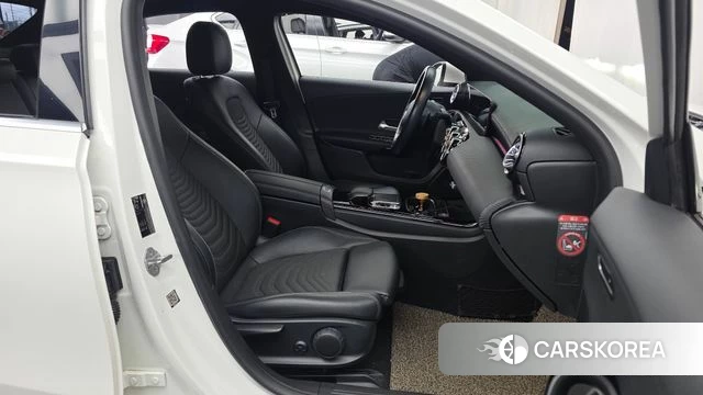 Mercedes-Benz A-Class W177 2020 Белый из Кореи, фото 2