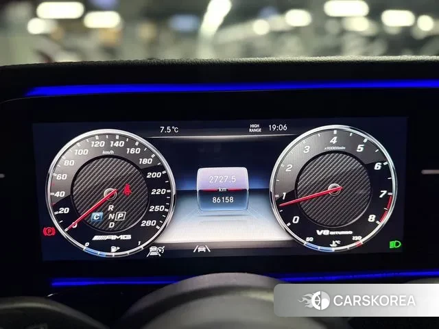 Mercedes-Benz G-Class W463b 2021 Серебряный из Кореи, фото 2