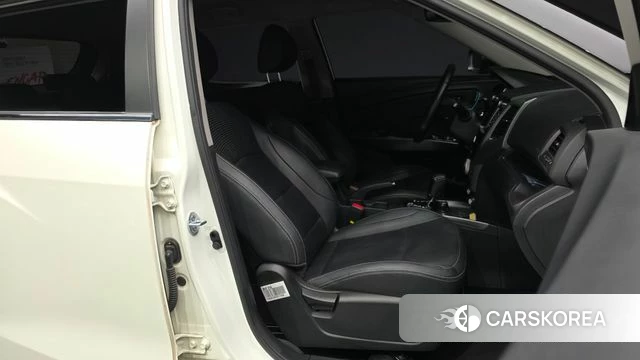 Ssangyong Tivoli Armor 2018 Белый из Кореи, фото 2