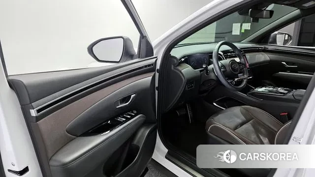 Hyundai Tucson (NX4) 2021 Белый из Кореи, фото 2