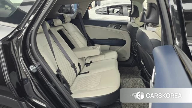 Kia Sportage 5th Generation 2023 Черный из Кореи, фото 2