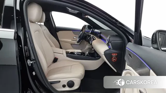 Mercedes-Benz A-Class W177 2022 Черный из Кореи, фото 2