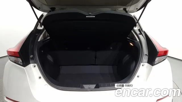 Nissan Leaf (ZE1) id 2558346 из Кореи 2