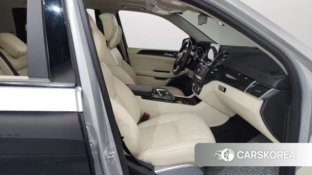Mercedes-Benz GLS - Class X166 2018 Черный из Кореи, фото 2