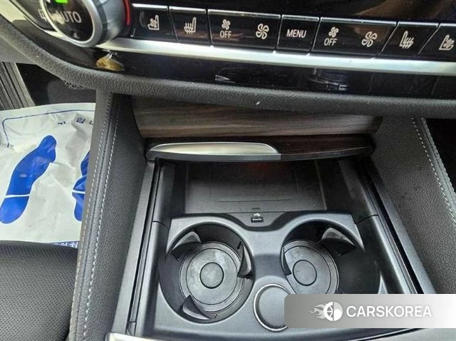 BMW 5 Series (G30) 2019 Синий из Кореи, фото 2