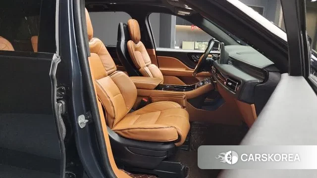Lincoln Aviator 2nd generation 2023 Синий из Кореи, фото 2