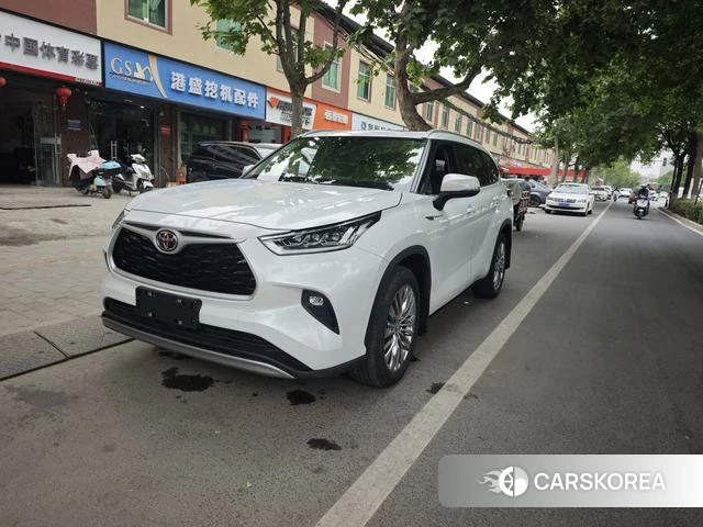 Toyota Highlander 2024 Белый из Китая, фото 2