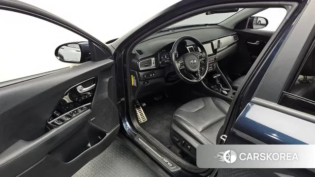 Kia Niro 2018 Синий из Кореи, фото 2