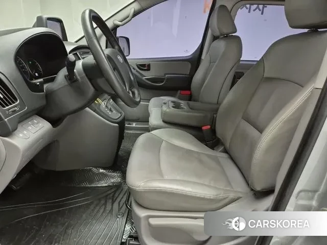 Hyundai The New Grand Starex 2019 Серебряный из Кореи, фото 2
