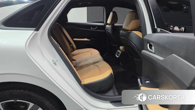 Kia K5 3rd generation 2021 Белый из Кореи, фото 2
