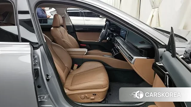 Hyundai Grandeur (GN7) 2023 Серебристо-серый из Кореи, фото 2