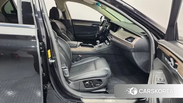 Genesis G90 2021 Черный из Кореи, фото 2