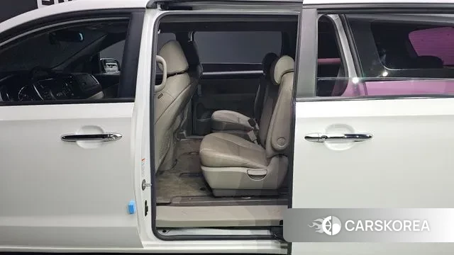 Kia The New Carnival 2020 Белый из Кореи, фото 2