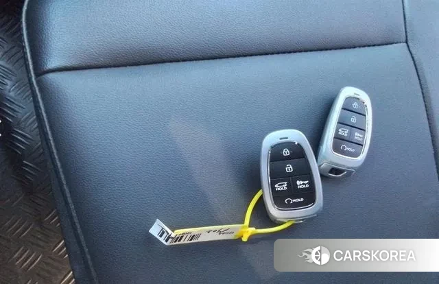 Hyundai Staria 2022 Белый из Кореи, фото 2