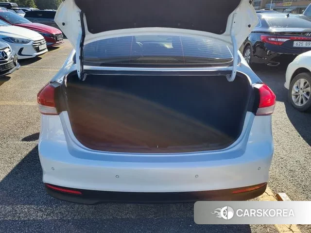 Kia The New K3 2018 Белый из Кореи, фото 2