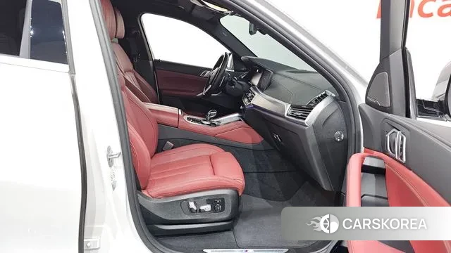 BMW X6 (G06) 2021 Белый из Кореи, фото 2