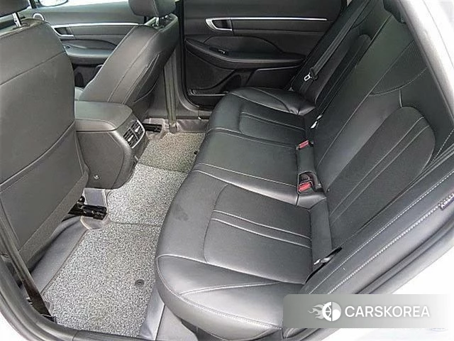 Hyundai Sonata D Edge (DN8) 2024 Серебристо-серый из Кореи, фото 2