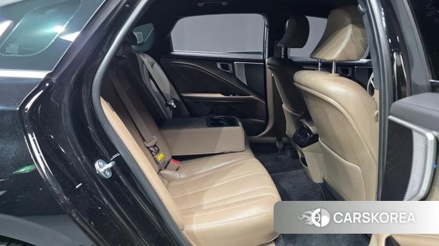 Kia K8 2023 Черный из Кореи, фото 2